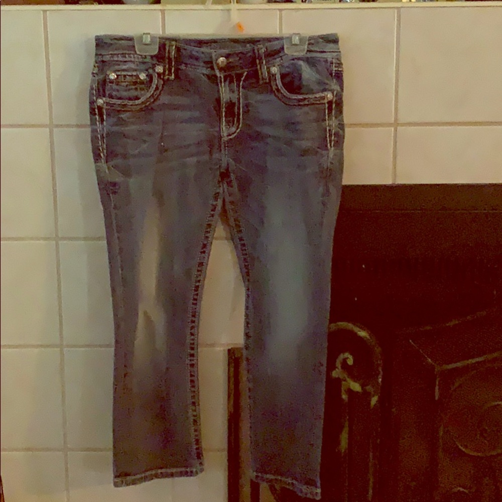 Miss Me Capris Jeans